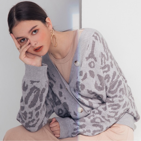Animal Print cardigan sweater - Picture 2 of 6
